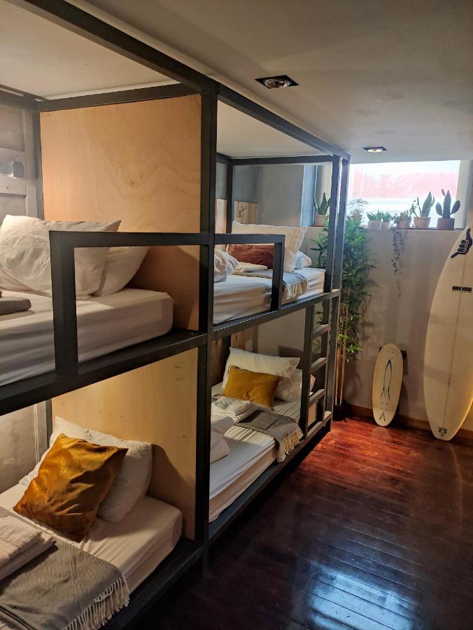 Caruma Surf Hostel Matosinhos  Buitenkant foto