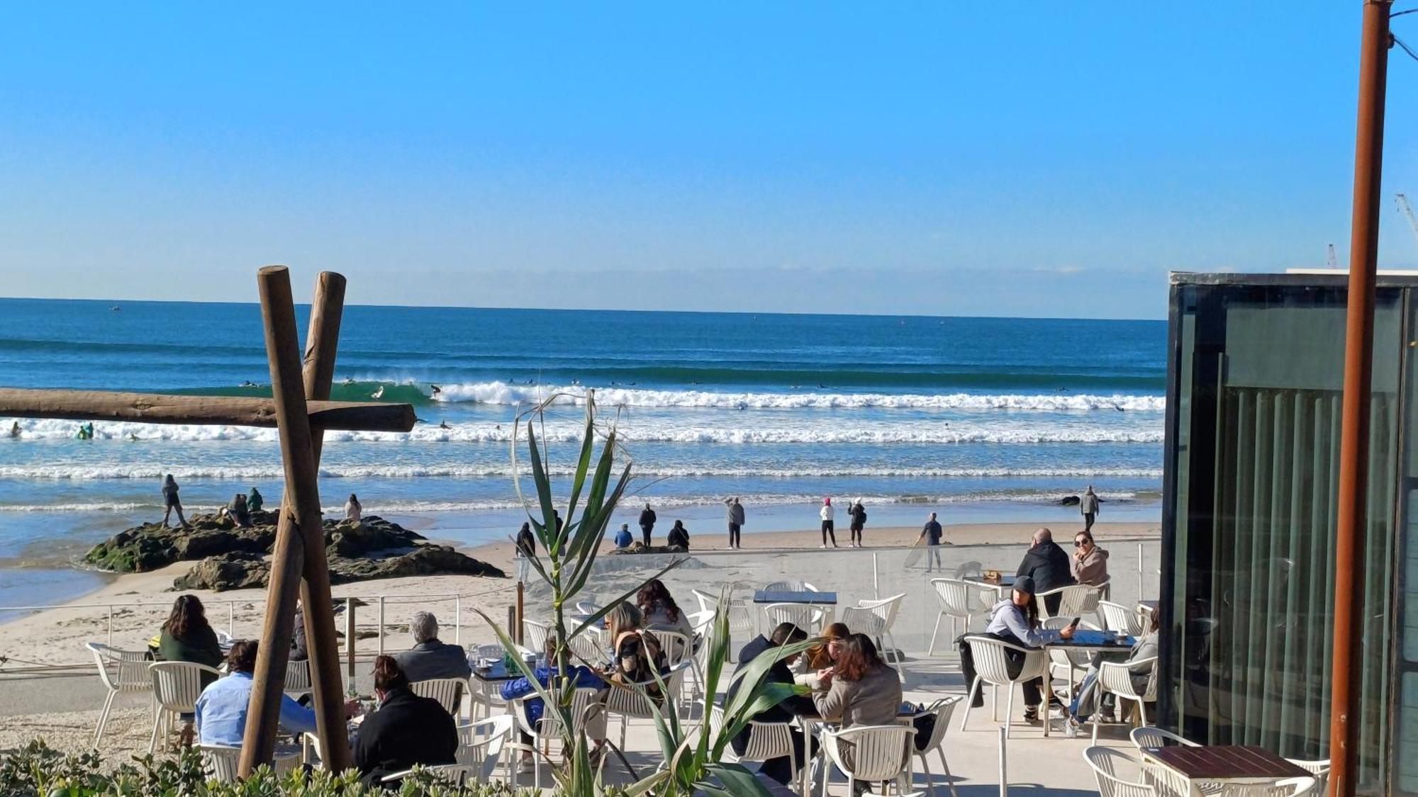 Caruma Surf Hostel Matosinhos  Buitenkant foto